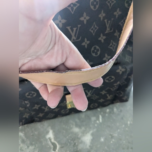 Purse - Picture 4 of 4